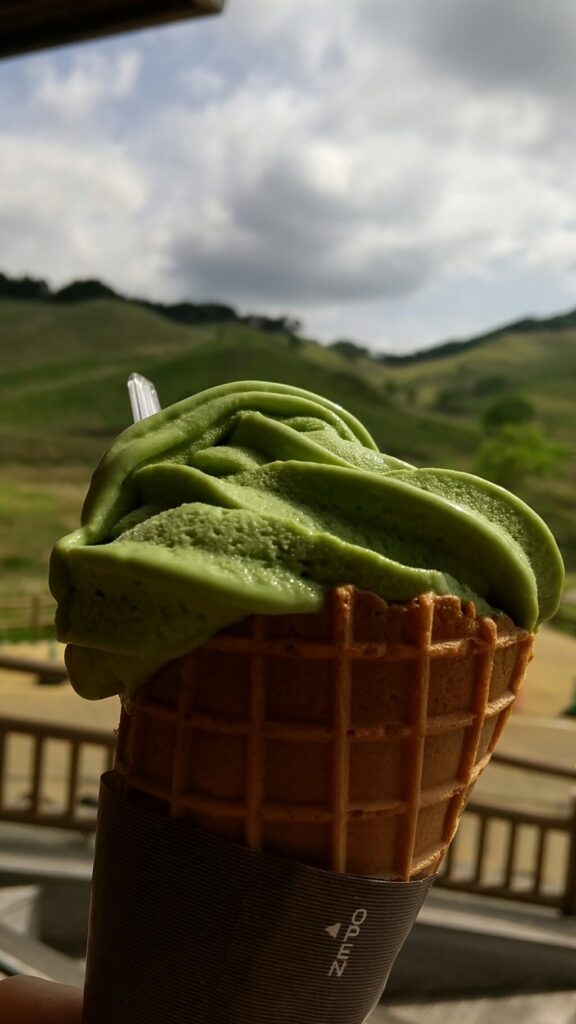 砥峰高原ソフトクリーム